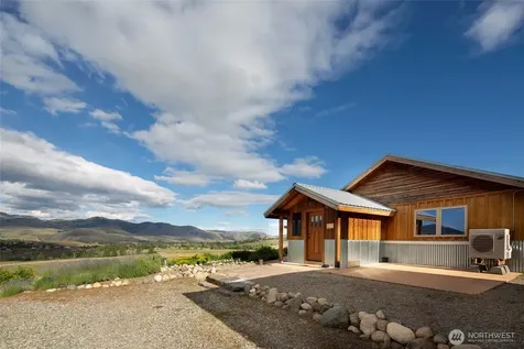 14 Patterson Lake Road Winthrop WA 98862