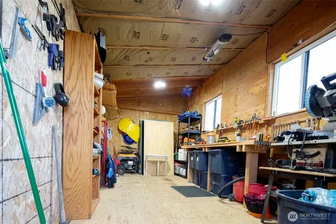14 Patterson Lake Road Winthrop WA 98862