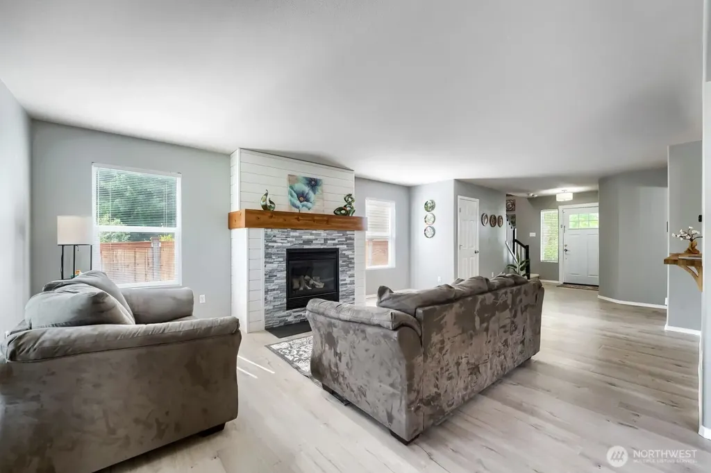 23433 SE 243rd Street Maple Valley WA 98038
