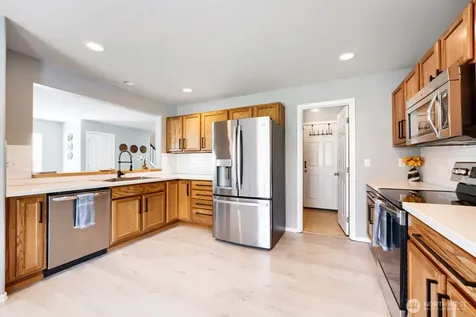 23433 SE 243rd Street Maple Valley WA 98038