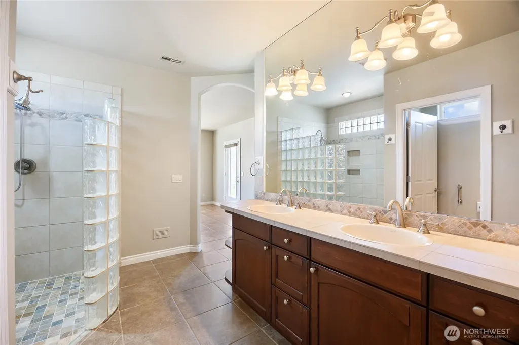 2985 Eastview Lane Wenatchee WA 98801