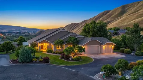 2985 Eastview Lane Wenatchee WA 98801