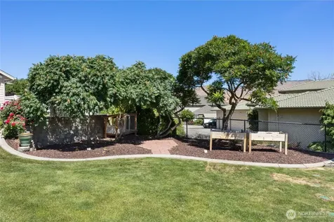 2985 Eastview Lane Wenatchee WA 98801