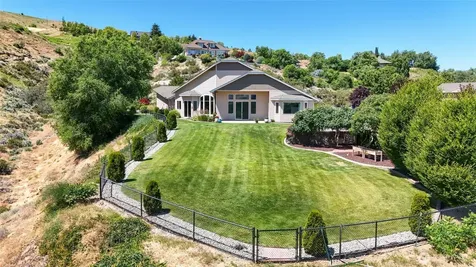 2985 Eastview Lane Wenatchee WA 98801