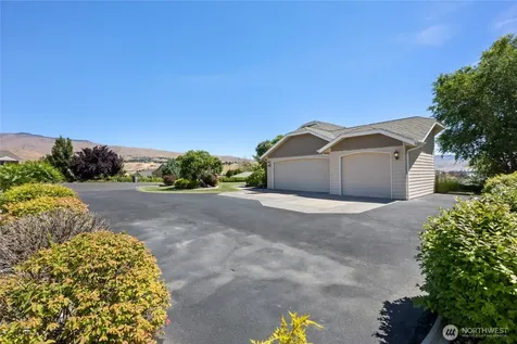 2985 Eastview Lane Wenatchee WA 98801
