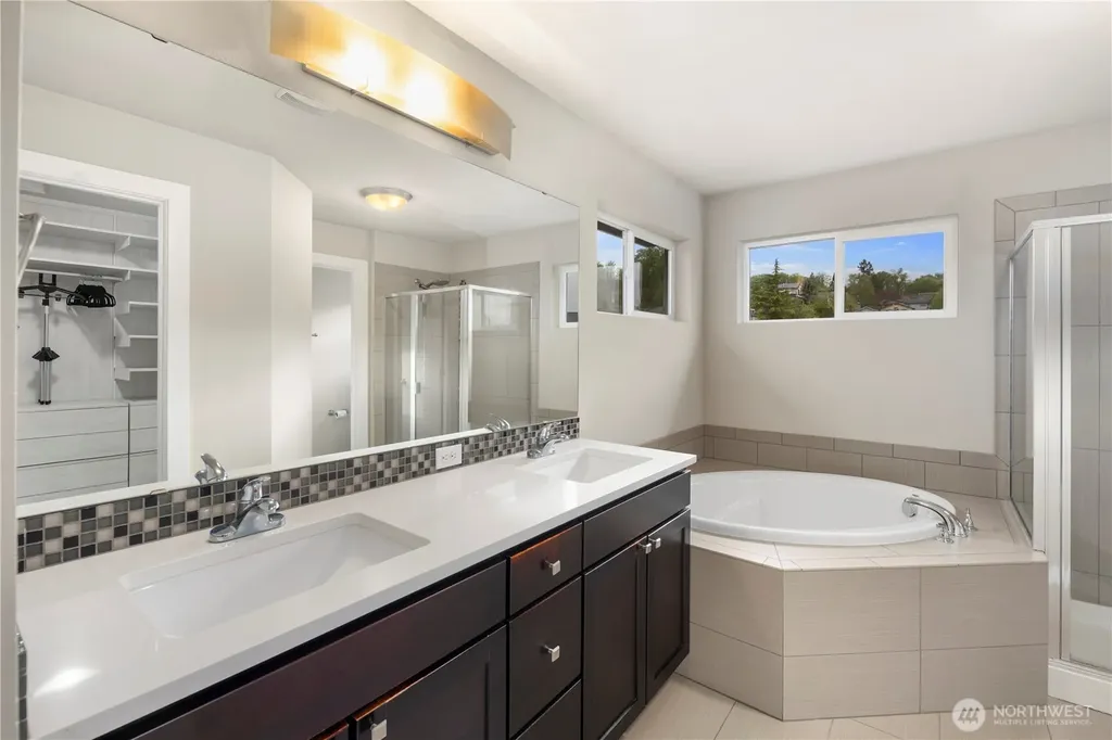 11451 80th Place S Seattle WA 98178