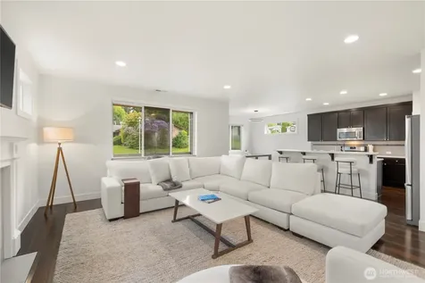 11451 80th Place S Seattle WA 98178