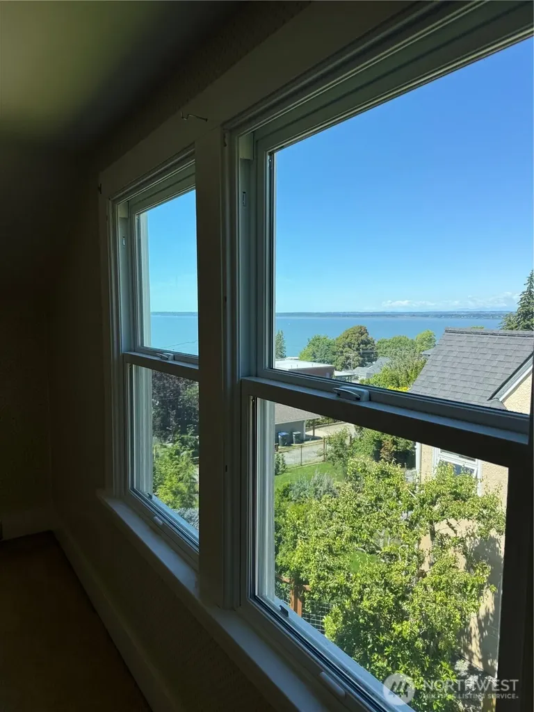 930 16th Street Bellingham WA 98225