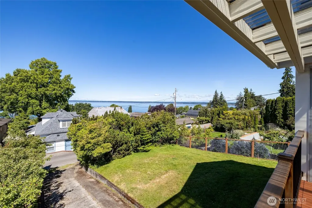 930 16th Street Bellingham WA 98225