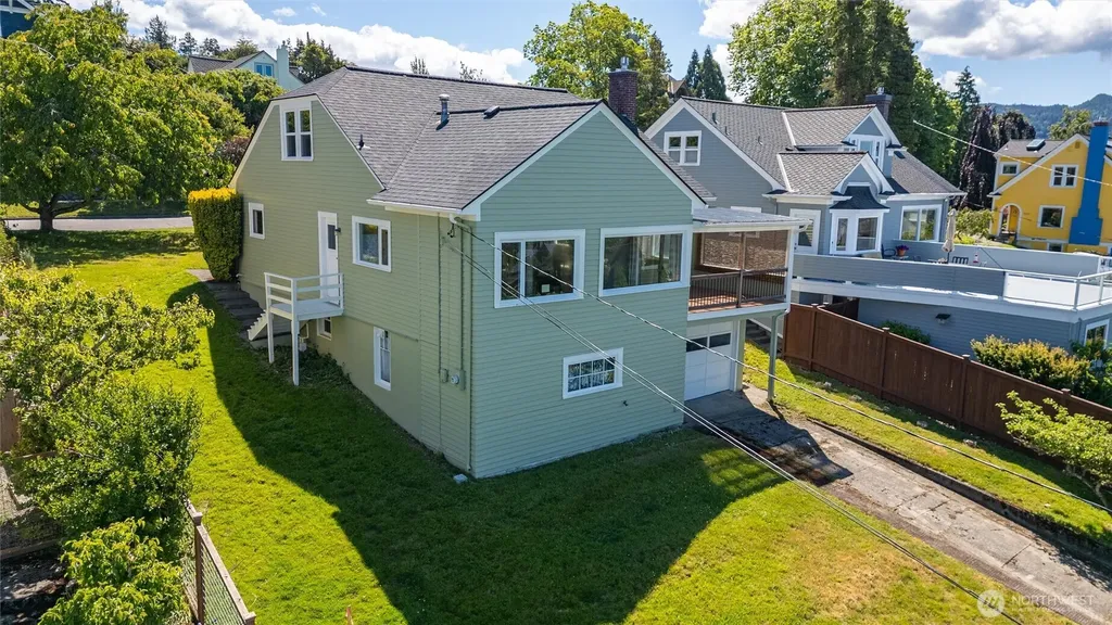 930 16th Street Bellingham WA 98225