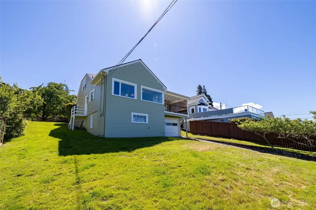 930 16th Street Bellingham WA 98225