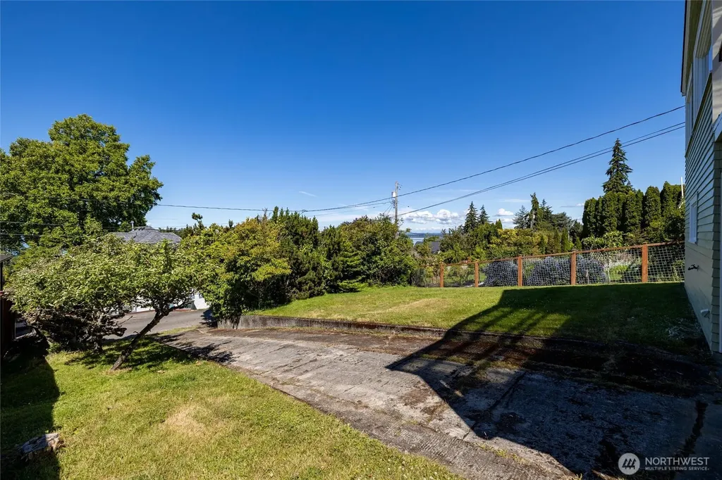 930 16th Street Bellingham WA 98225