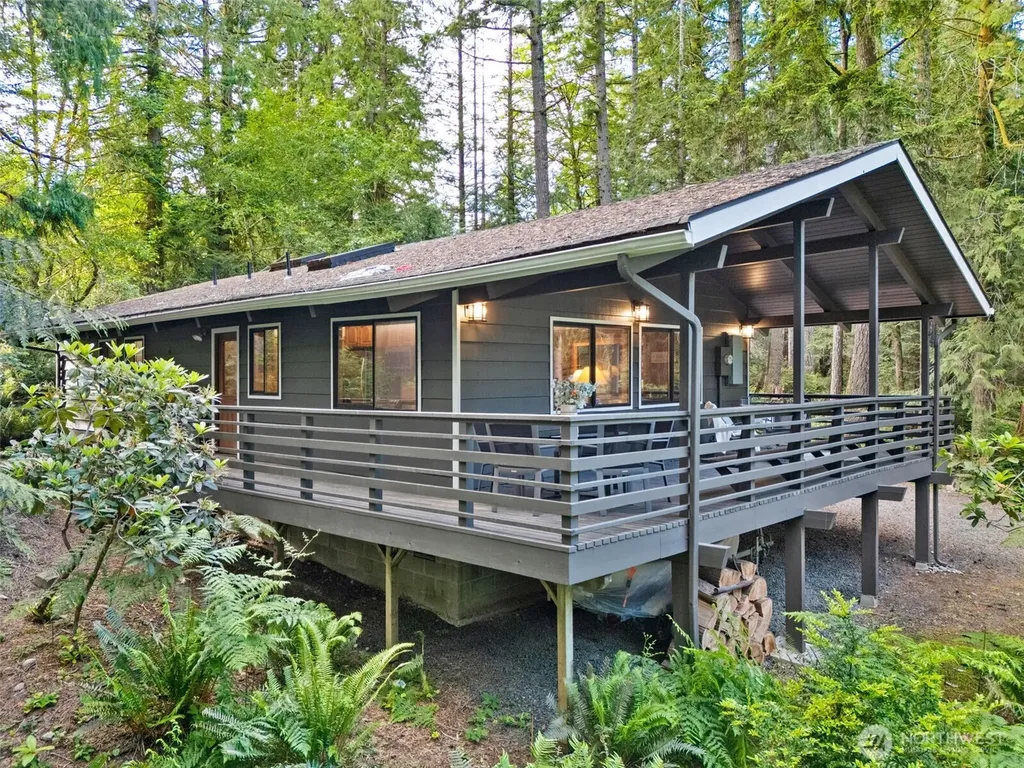 151 E Nantucket Road Shelton WA 98584