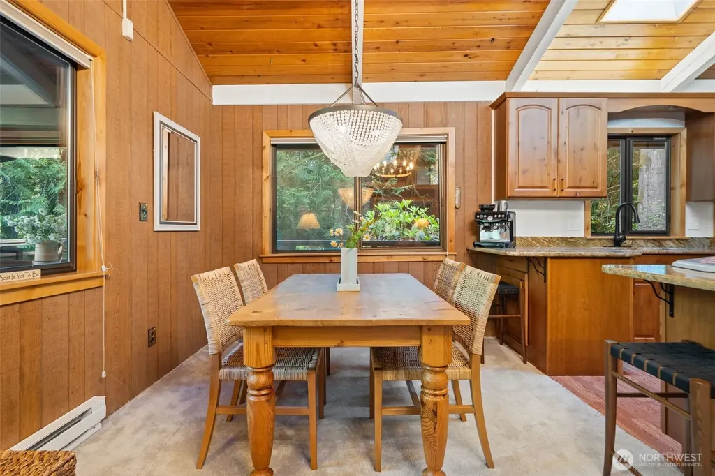 151 E Nantucket Road Shelton WA 98584