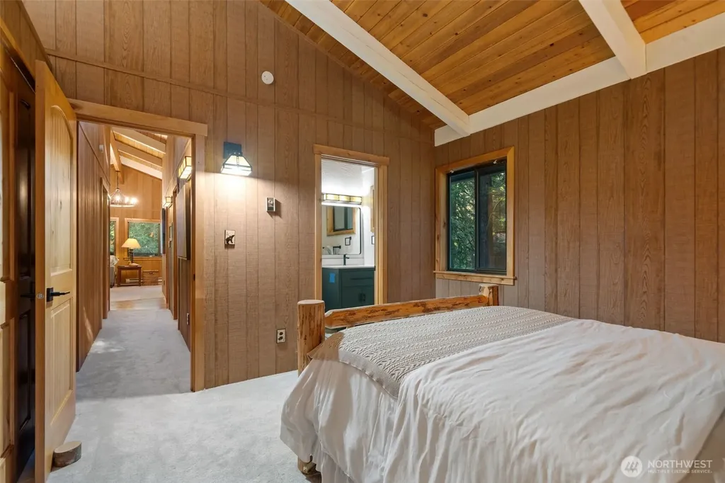 151 E Nantucket Road Shelton WA 98584