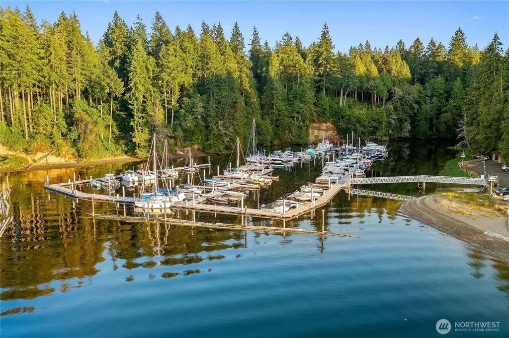 151 E Nantucket Road Shelton WA 98584