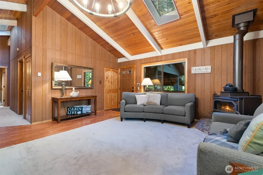 151 E Nantucket Road Shelton WA 98584