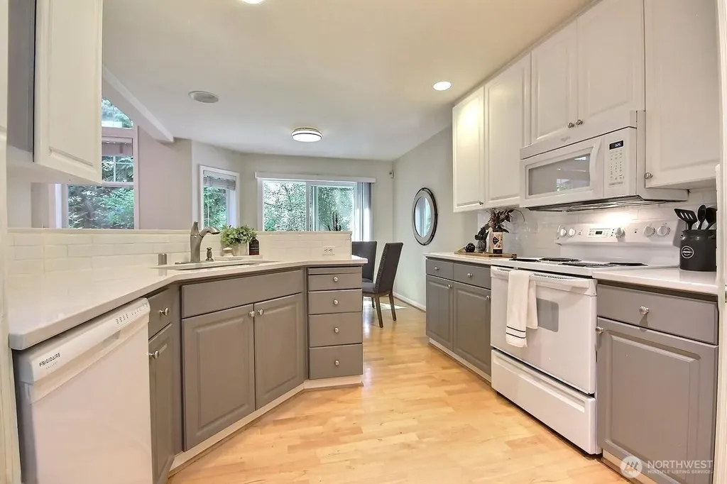575 Elma Avenue NE Renton WA 98059