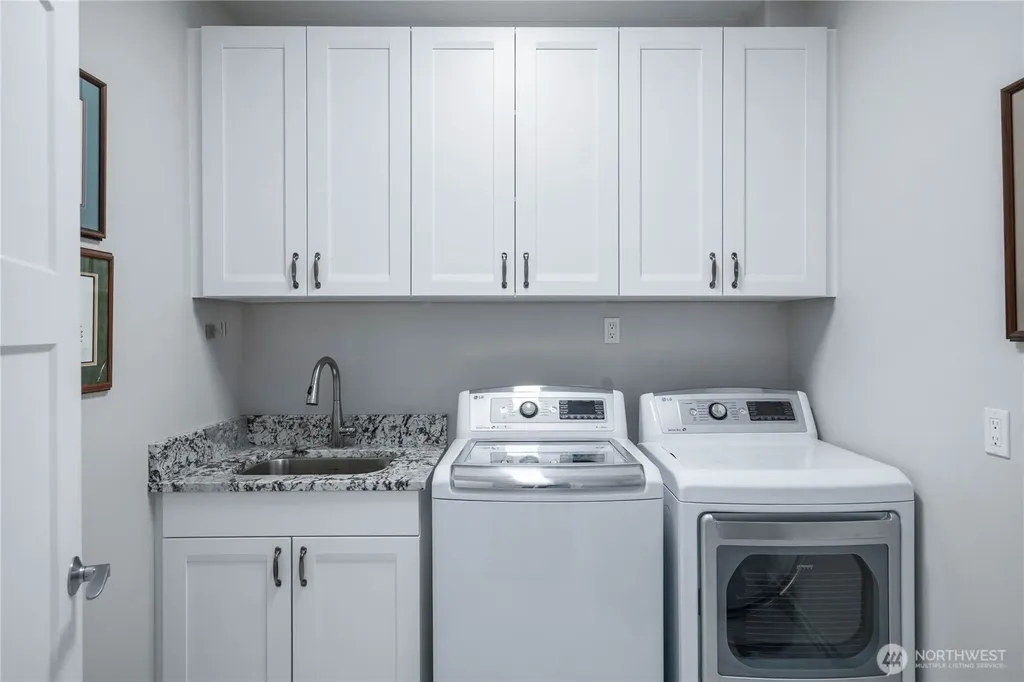 4122 Ellisport Place Anacortes WA 98221