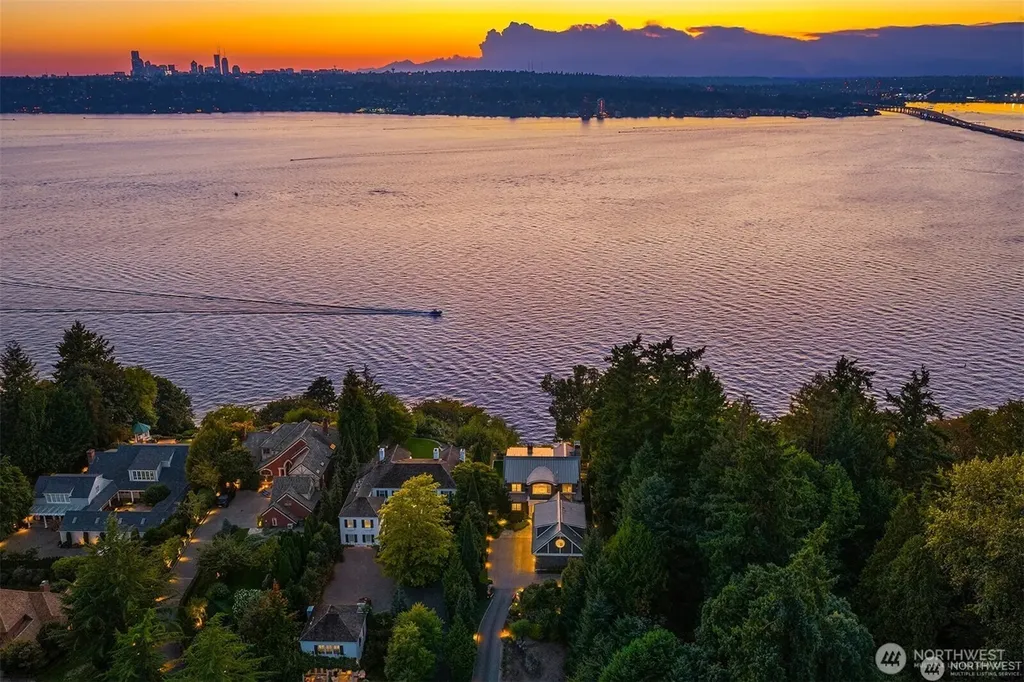 2409 Evergreen Point Road Medina WA 98039