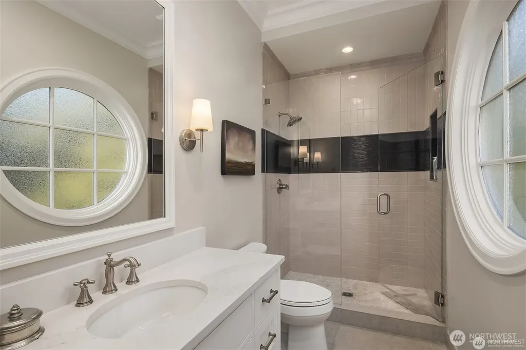 2409 Evergreen Point Road Medina WA 98039