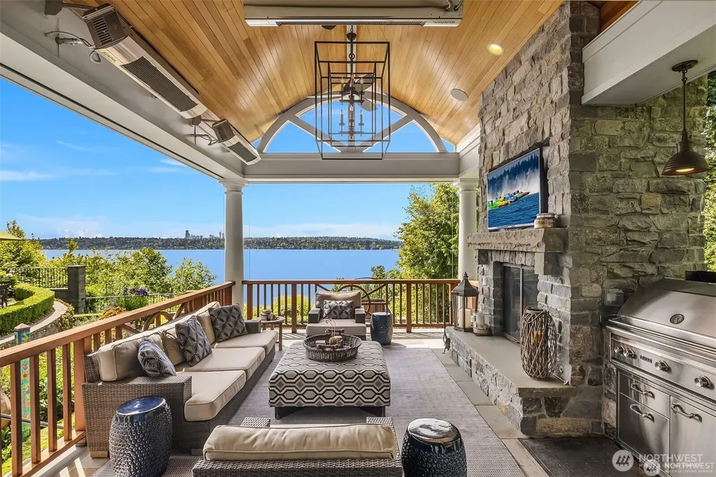 2409 Evergreen Point Road Medina WA 98039