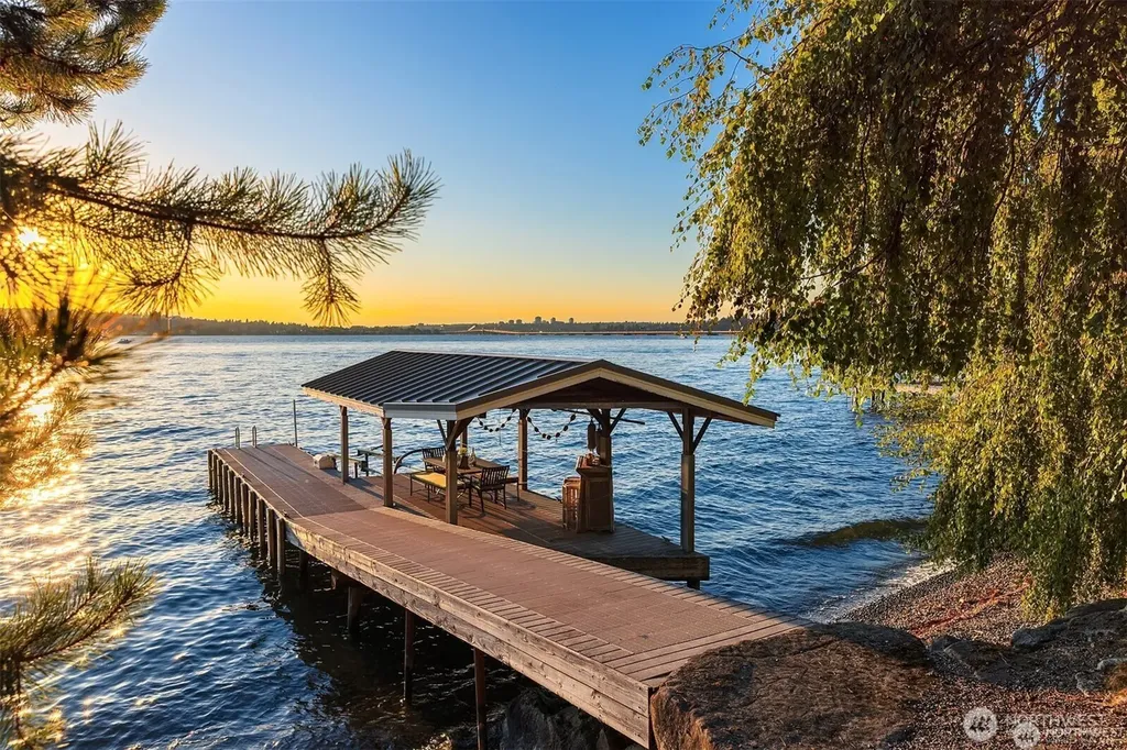 2409 Evergreen Point Road Medina WA 98039