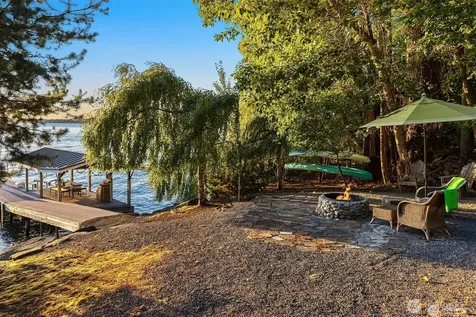 2409 Evergreen Point Road Medina WA 98039