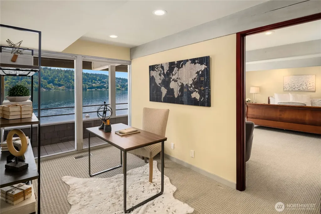 2240 W Lake Sammamish Pkwy NE Redmond WA 98052