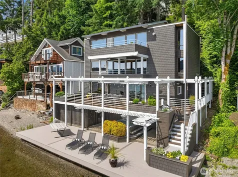 2240 W Lake Sammamish Pkwy NE Redmond WA 98052