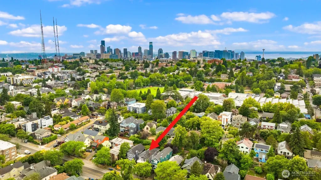325 23rd Avenue E Seattle WA 98112