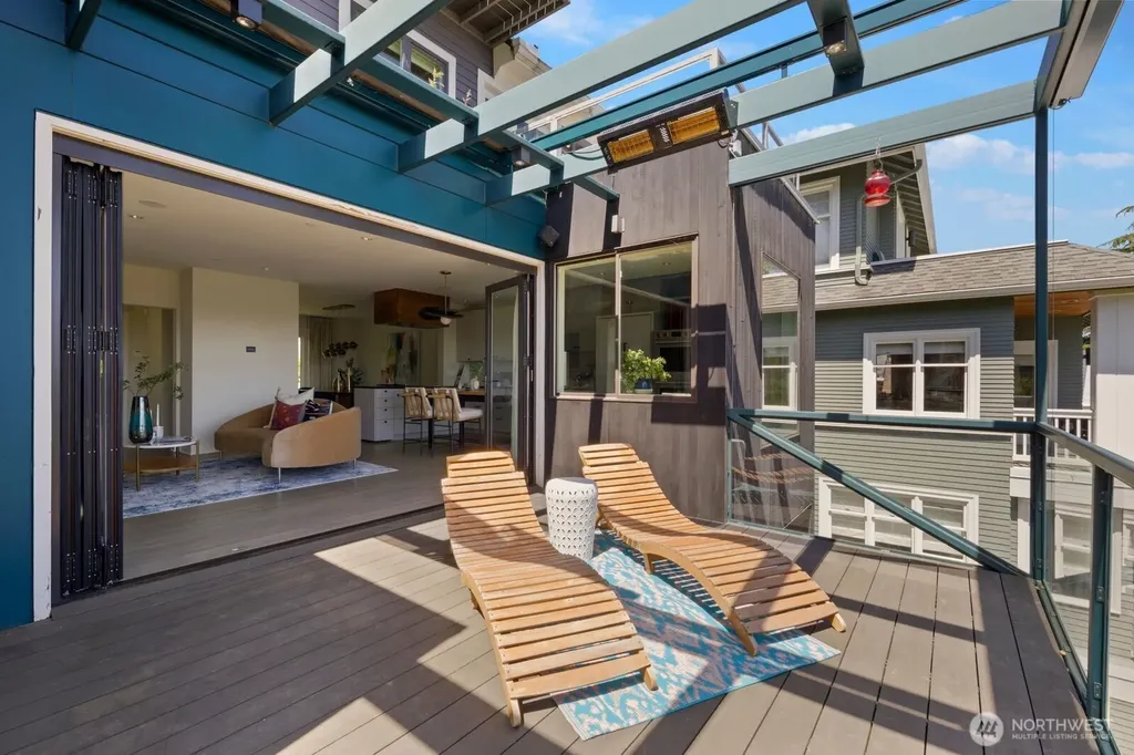 1618 37th Avenue Seattle WA 98122