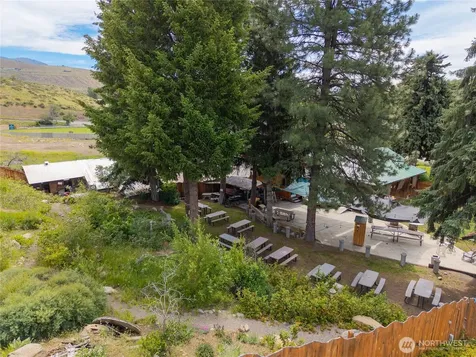 28 Highway 20 Highway Winthrop WA 98862