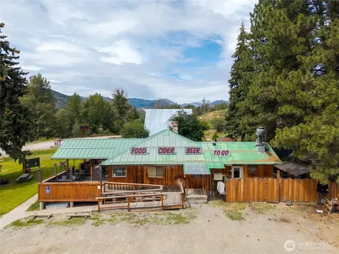 28 Highway 20 Highway Winthrop WA 98862