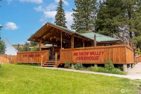 28 Highway 20 Highway Winthrop WA 98862