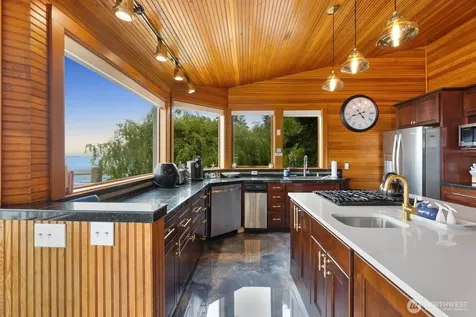 3364 Bultman Lane Oak Harbor WA 98277