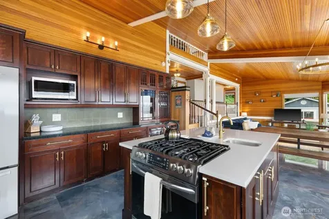 3364 Bultman Lane Oak Harbor WA 98277