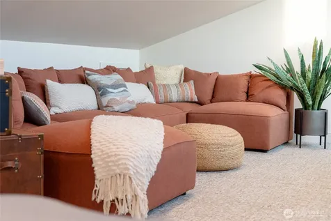 1 Yacinde Court Manson WA 98831