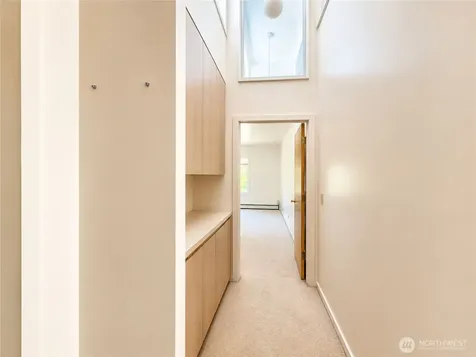 10336 NE Knight Road Bainbridge Island WA 98110
