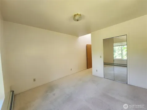 10336 NE Knight Road Bainbridge Island WA 98110
