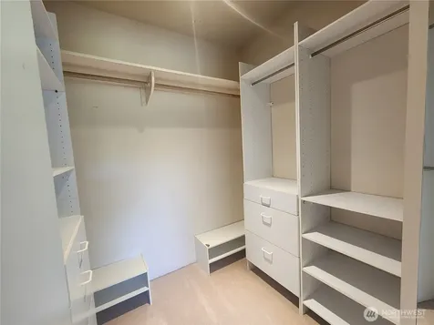 10336 NE Knight Road Bainbridge Island WA 98110
