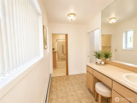 10336 NE Knight Road Bainbridge Island WA 98110