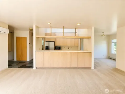 10336 NE Knight Road Bainbridge Island WA 98110
