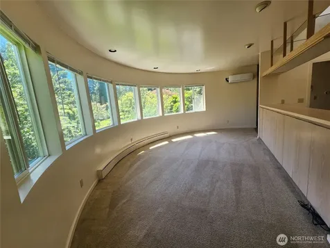 10336 NE Knight Road Bainbridge Island WA 98110