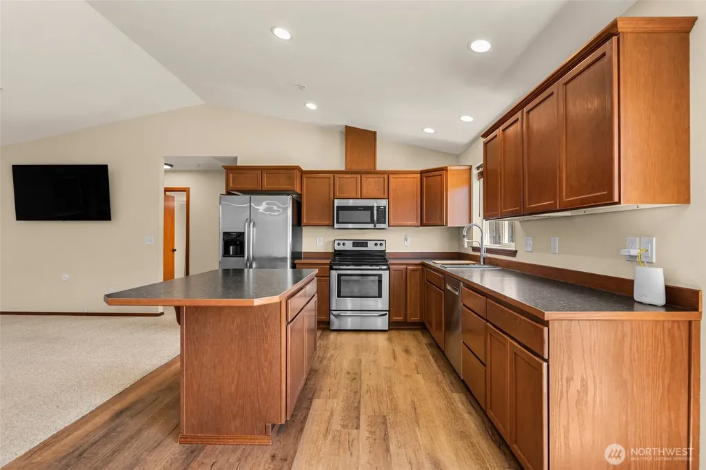 2691 Semolina Loop East Wenatchee WA 98802