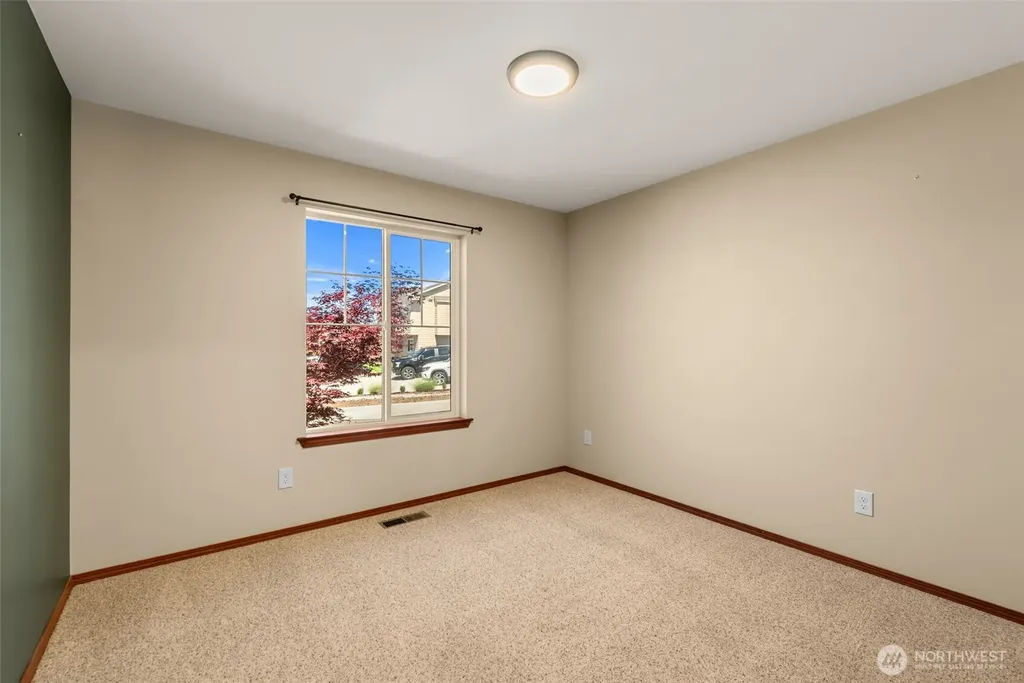 2691 Semolina Loop East Wenatchee WA 98802