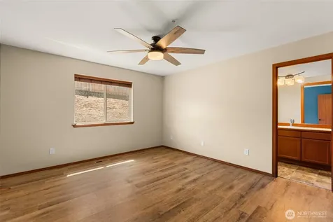 2691 Semolina Loop East Wenatchee WA 98802