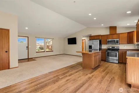2691 Semolina Loop East Wenatchee WA 98802