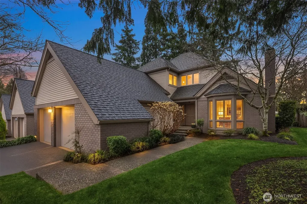 1716 Bellevue Way NE Bellevue WA 98004