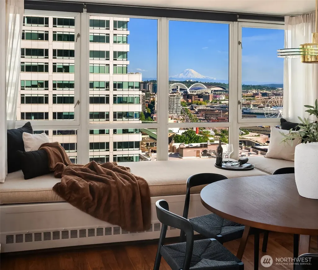 2125 1st Avenue Seattle WA 98121
